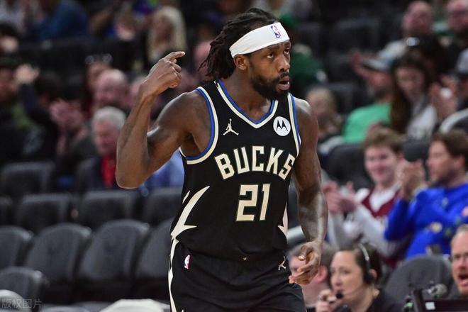 开云体育中国官网-密尔沃基雄鹿转会期回应争议，志在NBA季后赛名次提升，信心回归，身体对抗强度拉满的简单介绍